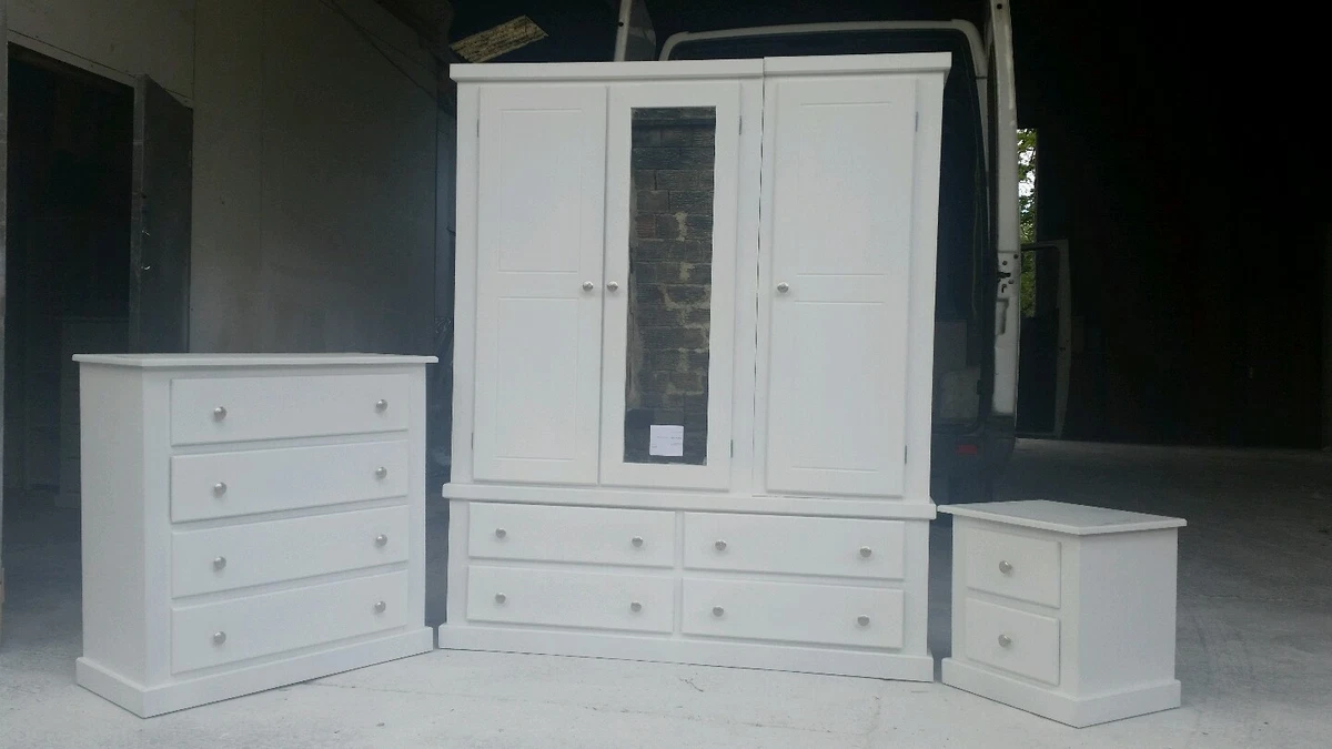 White mirrored sale wardrobe set