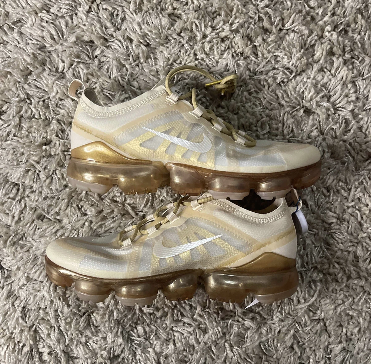 Nike air vapormax top 2019 white/white/metallic gold