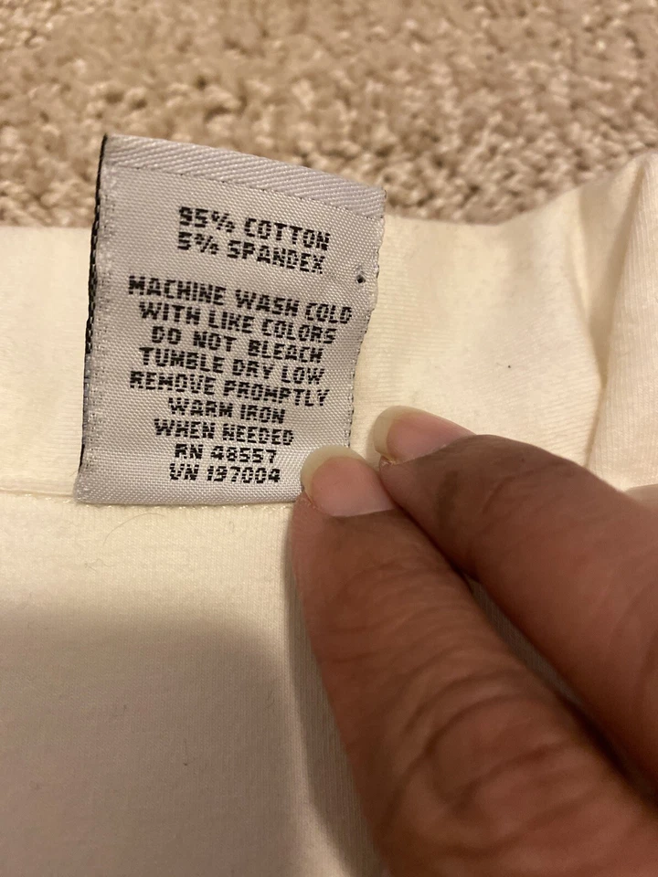 Top bordado Ellemenno Juniors talla pequeña Foto 4 de 4