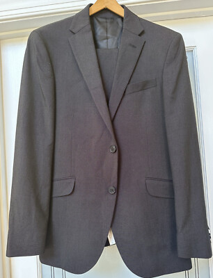 Unlisted by Kenneth Cole GRAY men's suit Slim Cut, Size 40R / W 33/ 32 L, NWT