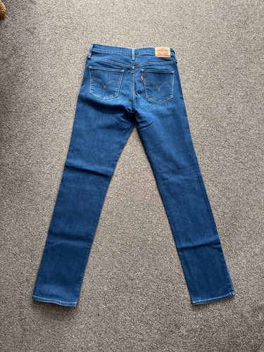 Levi ladies 312 shaping slim blue denim jeans. Waist 28 Length 34 - Picture 2 of 8