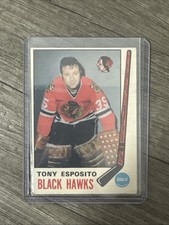 Phil Esposito Rookie Card 1969/70 Chicago Blackhawks NHL. rookie card picture