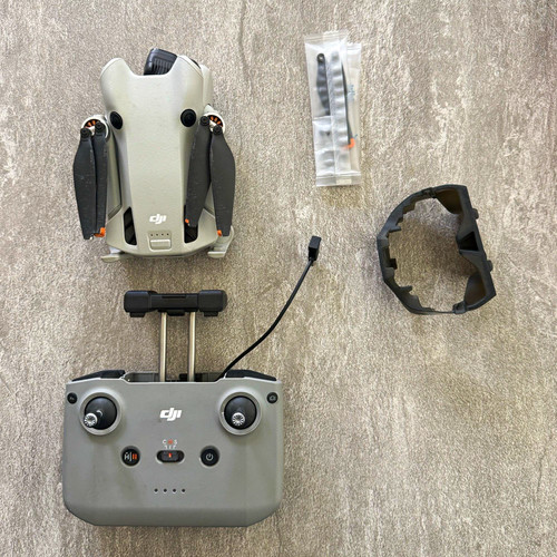 DJI Mini 4 pro Ready to Fly Camera Drone w/ Remote Controller, Propellers, Guard