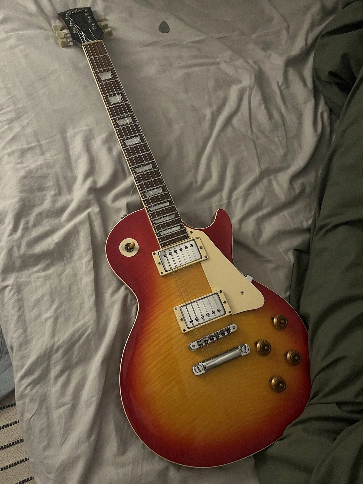 Picture 3 of 10