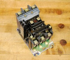Allen Bradley 500F-AOD930 Series B Nema Size 1 Contactor - USED