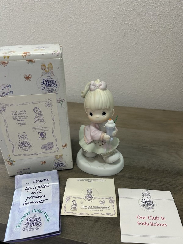 Precious Moments MIB ‘Our Club Is Soda-Licious’ 1996 Figurine Members Only