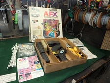 T-Jet Slot Car Set AURORA MODEL MOTORING THUNDERJET 500 SET in AFX BOX JUNK YARD