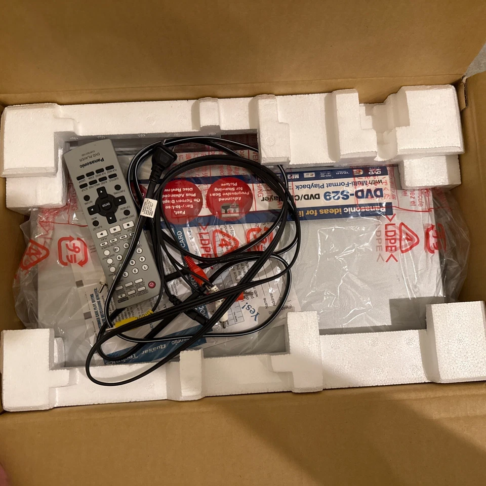 Panasonic DVD-S29 DVD CD Player New Open Box NOS MULTI-FORMAT W/ Remote Box - Image 3 of 4