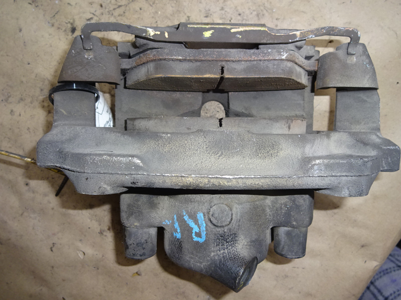 Ferrari 328 Mondial  Right RH Front Brake Caliper partB 117182