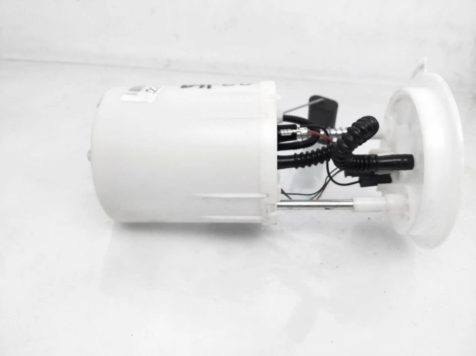 2007-2011 Volkswagen Golf Gti Gas Fuel Tankmounted Fuel Pump 1K0-919-051-Da - Image 4 of 4