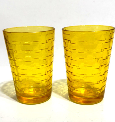 Pasabahce Juice/Drink Glasses Set of 2 Yellow 4''h. 2 5/8'' Rim. Geometric Pattern