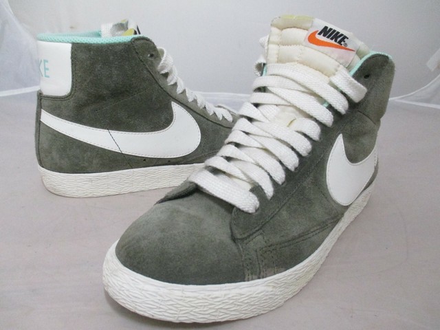 nike blazer olive green
