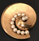 Vintage Brooch Pin SIGNED TRIFARI Leaf Faux Pearl Gold tone Jewelry lot x