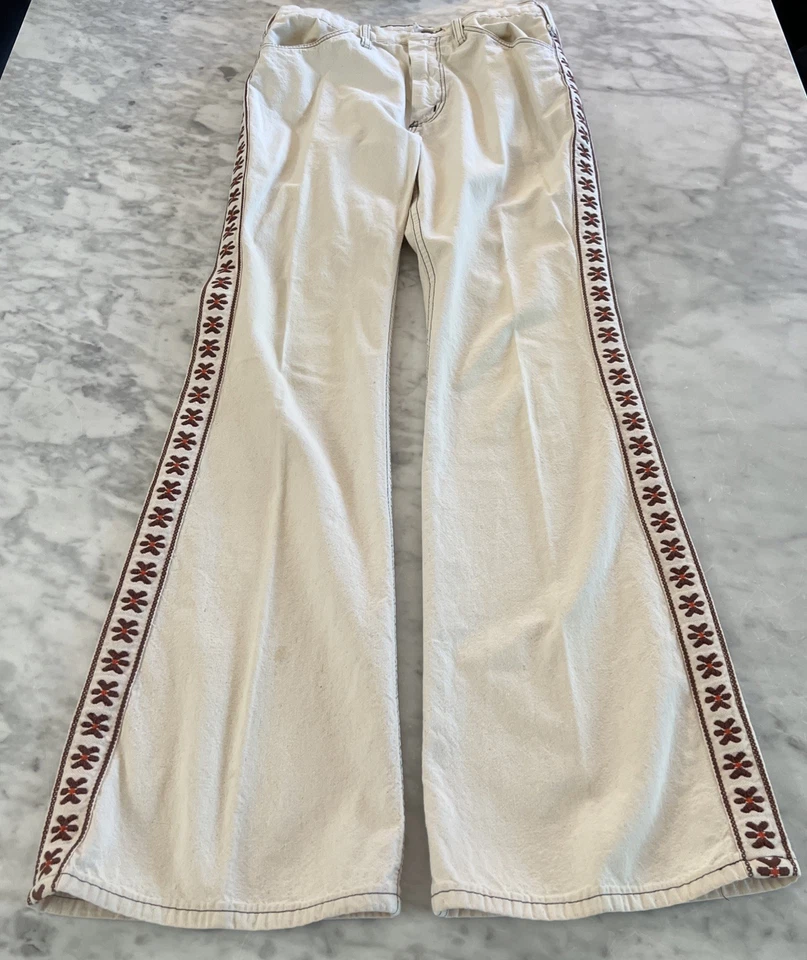 Jeans vintage Wrangler Bellbottom 24x33 beige en relieve hippie occidental Foto 2 de 4