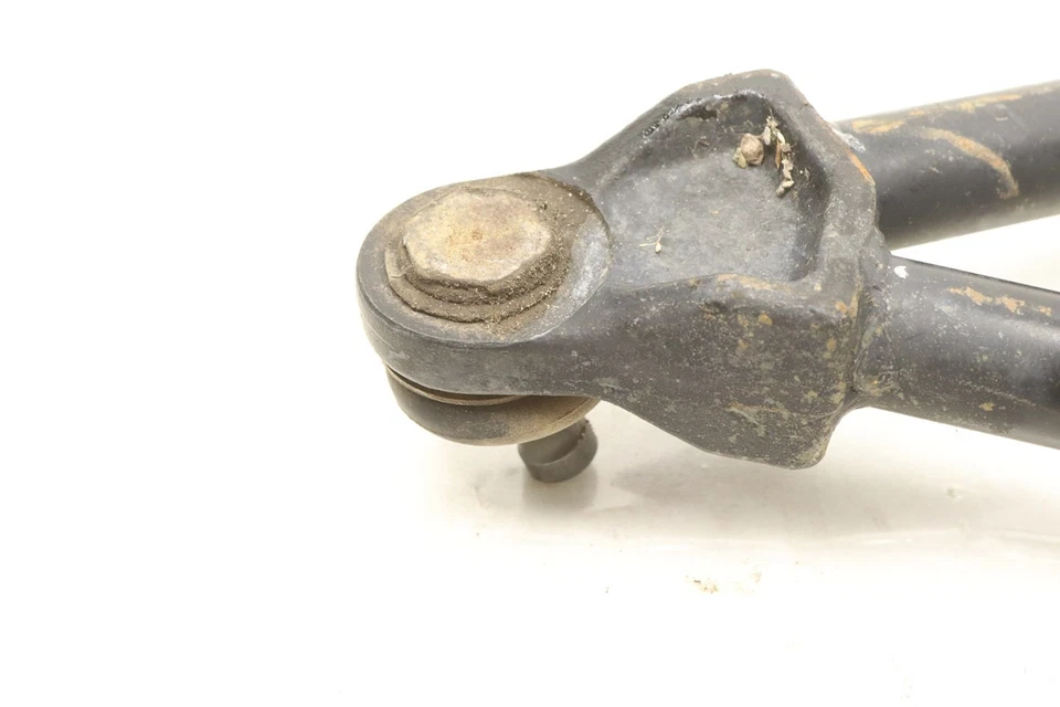 Brazo delantero izquierdo inferior KYMCO UXV 500 10 A 53550-LEE8-E00-MAS 50473 Foto 2 de 4