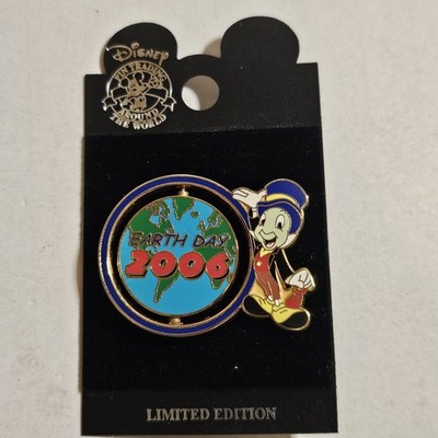 2006 SPINNER 'Earth Day' Jiminy Cricket Disney Pin LE 2500