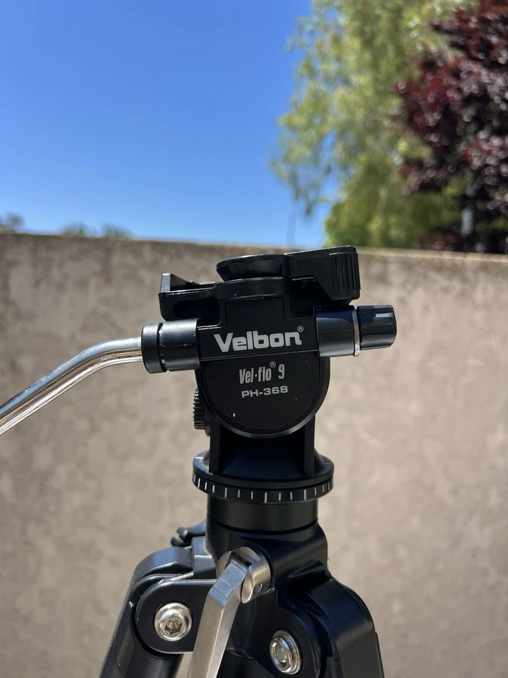 Trípode de aluminio negro de video Velbon DV-7000 con cabezal fluido Vel-Flo PH-368 ¡Bonito! Foto 4 de 4