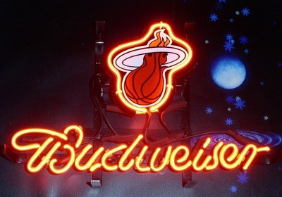 Miami Heat Football Logo Beer 20''x16'' Neon Sign Lamp Light Bar Decor ZZ