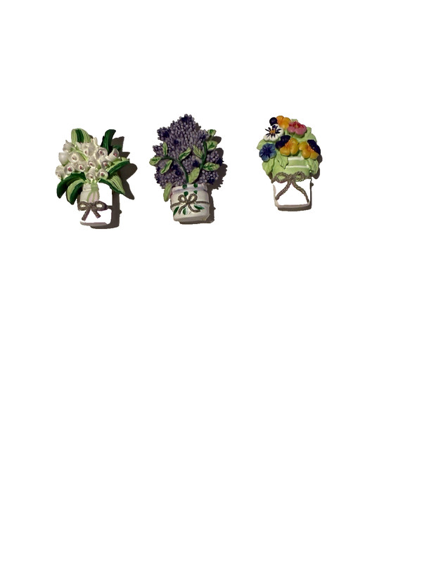 Quacker Factory 3 Floral Bouquets Button Covers