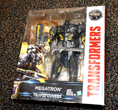 Transformers Megatron Last Knight Premier Deluxe Action Figure Hasbro New Sealed