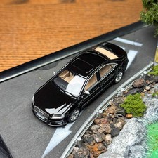 MH MOTORHELIX 1:64 Audi Audi S8 2008 alloy car model