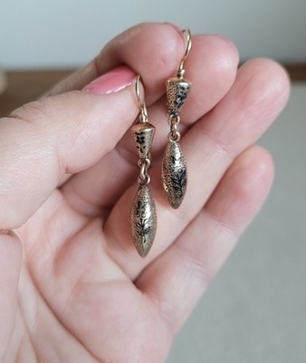 Antique Victorian 14K Gold Taille d Epargne Black Enamel Floral Drop Earrings