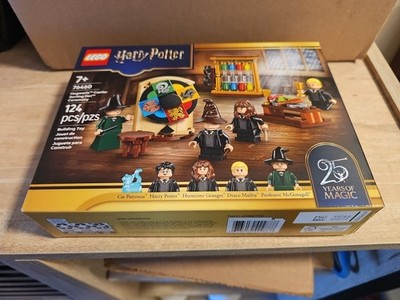 LEGO  Harry Potter TM Hogwarts  Castle: Sorting Hat  Ceremony 76460