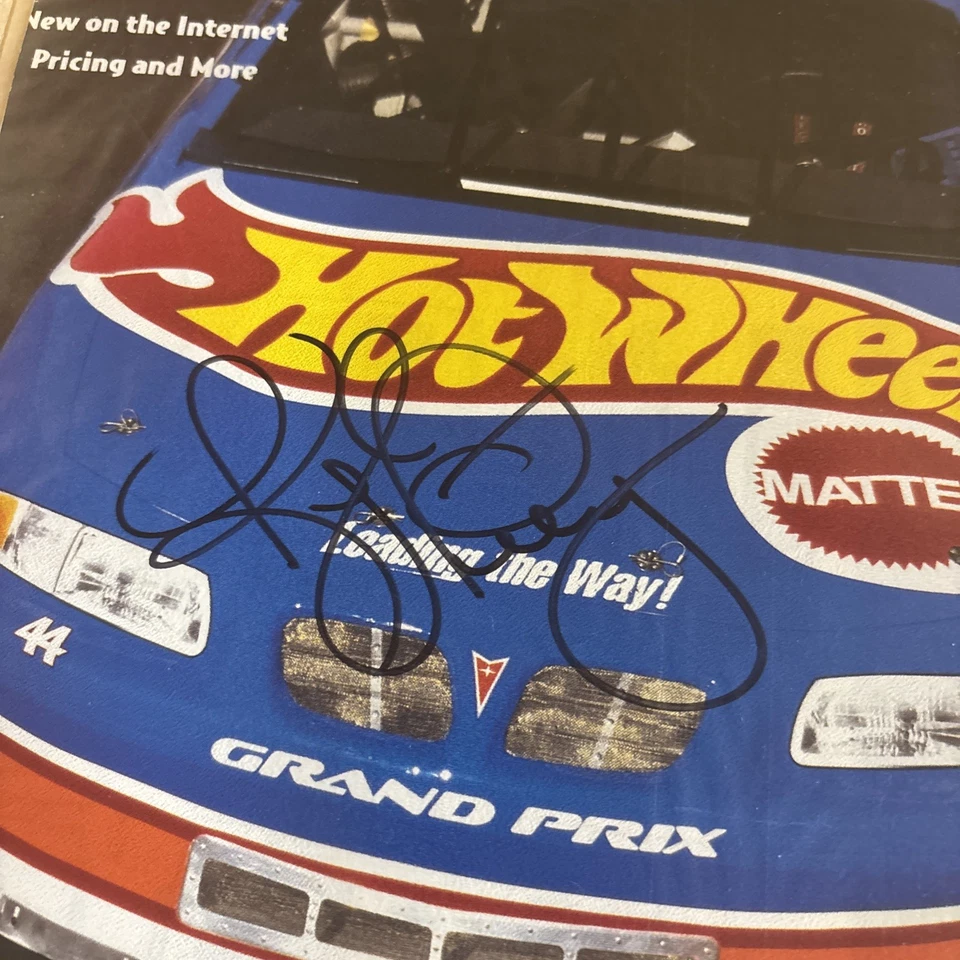 Die Cast And Race Cars Digest Cover - Signed By Kyle Petty Foto 2 de 4