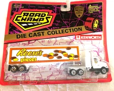 Road Champs #7372 Kenworth T600A Tractor & Reese's Pieces Trailer 1994 Unopened
