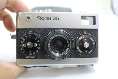 フィルムカメラ Rollei35 Germany Carl Zeiss Tessar 40mm Vintage Rollei 35 Film Camera - Germany with Carl Zeiss Tessar