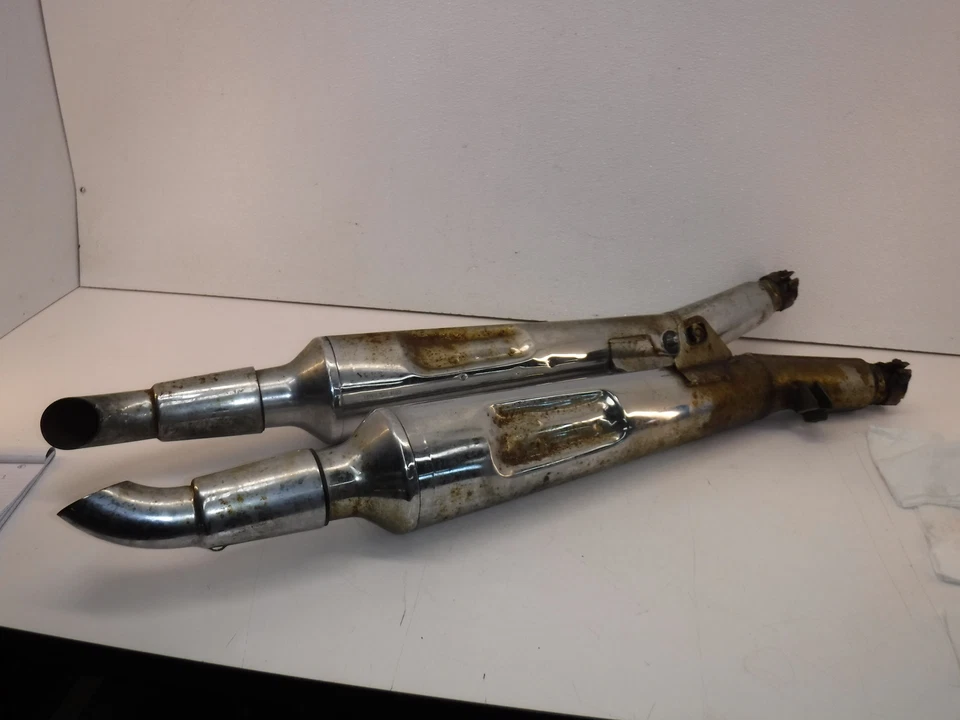 1984 yamaha venture royale CHROME LEFT OEM RIGHT MUFFLER EXHAUST SILENCER PIPE - Image 4 of 4