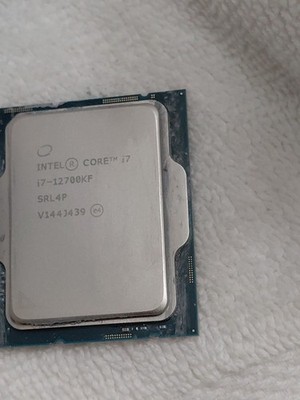 DOES NOT WORK Intel Core i7-12700KF Processor (5 GHz, 12 Cores