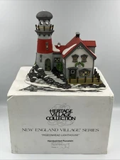 Department 56 Pigeonhead Lighthouse New England Village Series 5653-7 Christmas