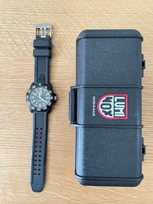 Luminox Series 7050 Quartz Watch Black Dial