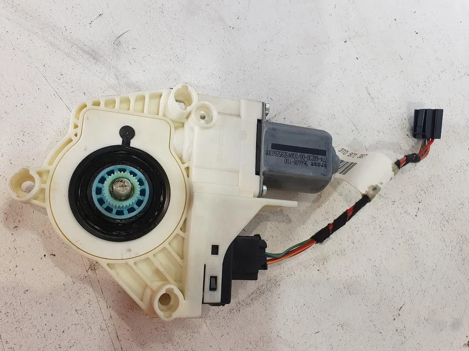 SKODA SUPERB LEFT REAR WND/ MOTOR ONLY 8K0959811,  3T, 03/09-12/15 - Image 2 of 4