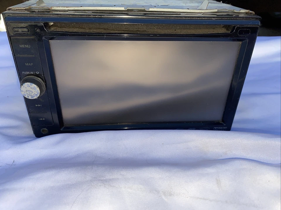 Pioneer AVIC-D3 AM/FM/DVD/CD/MP3 Player, GPS navigation & More - READ Details - Image 2 of 4