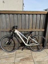 Carrera Crossfire 1 Ladies Hybrid Bike Medium Frame White – Excellent Condition