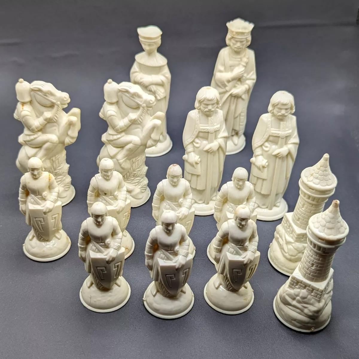 Top Chess Mini Medieval Toy Kit Decoration Table Games Retro Book