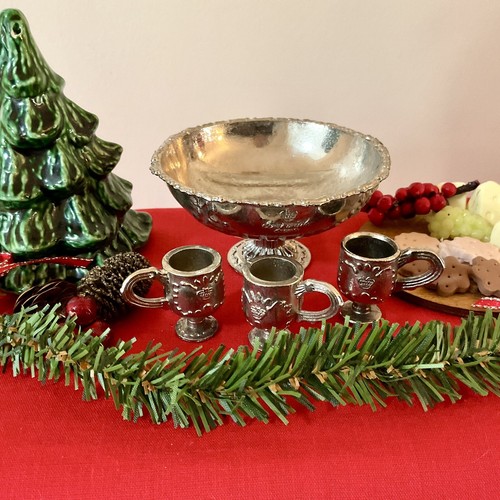 Vintage 1:6 Silver Punchbowl Cups Ceramic Xmas Tree Garland Cheese & Crackers - Picture 2 of 12