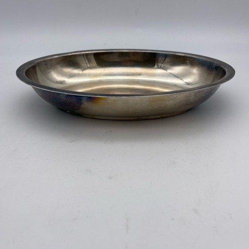 Vintage Small Silverplate Oval Bowl with unique Bottom - Picture 6 of 18