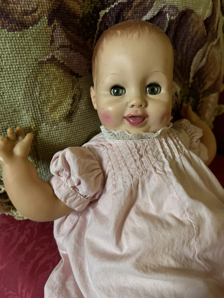 UNEEDA DOLL CO. " MUÑECA BEBÉ VINTAGE Marcada Foto 2 de 4