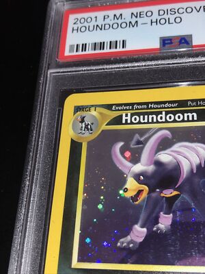 Houndoom 4/75 Neo Discovery English Holo Pokémon Card PSA 8 Mint