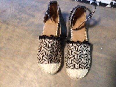 Crown Vintage womens espadrilles Size 8 New