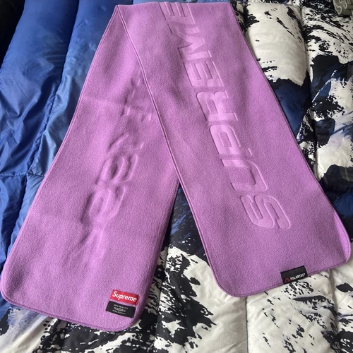 Foulard Supreme Polartec violet clair FW19 neuf