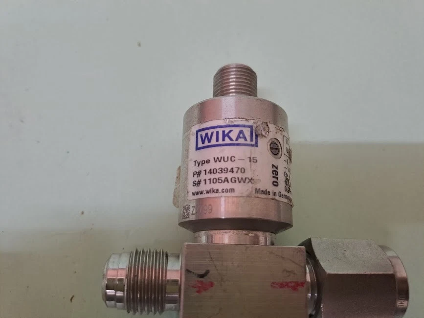 Wika WUC-15 14039470 Ultra High Purity Pressure Transducer As is - Image 3 of 4