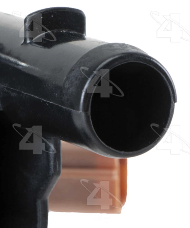 Kit de salida/carcasa para Kia Rondo 2007-2010 cuatro estaciones Foto 4 de 4