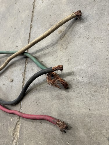 23' Seoprene MSHA Electrical Cable 2 Awg 4/c SOOW 600v Used AIW Corp oil resist - Picture 2 of 8