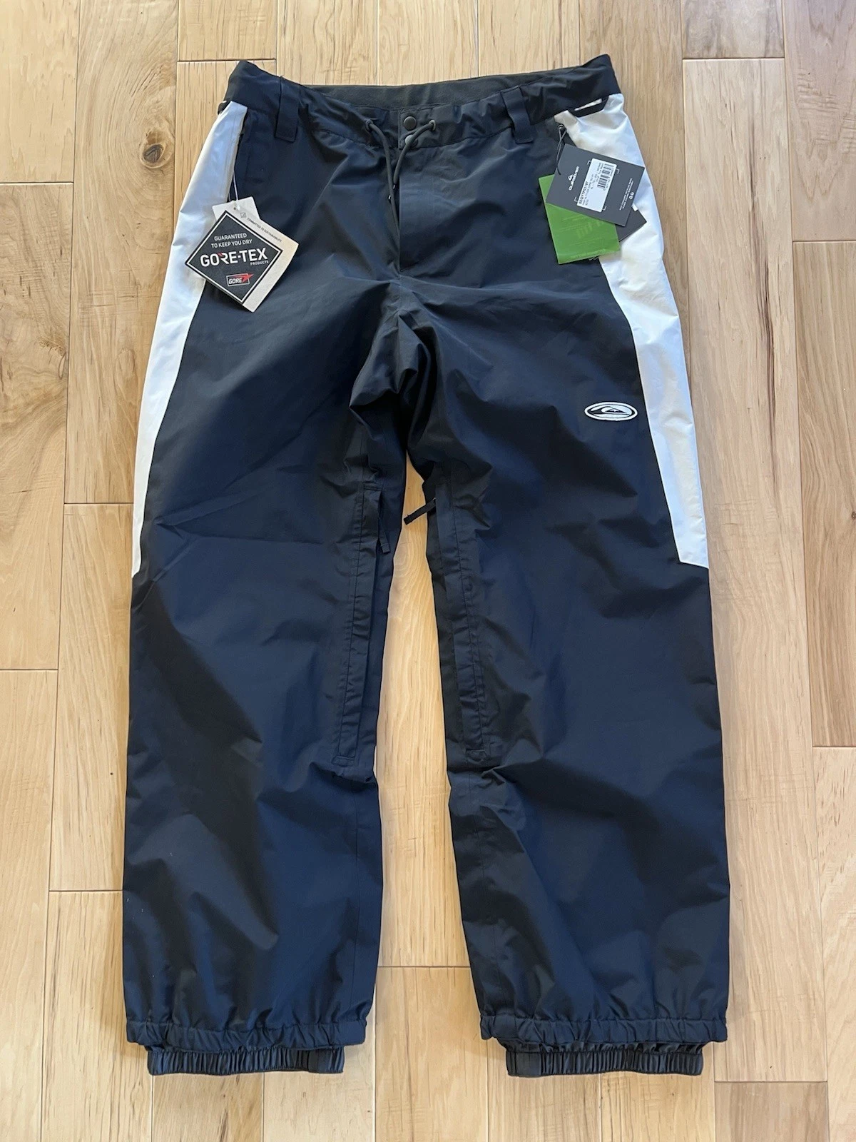 Quicksilver High Altitude Mens Goretex Snowboard Pants - XL
Opens in a new window or tab
