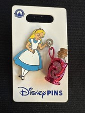 Prendedor Alicia en el País de las Maravillas 2022 Botella Brillo Parques Disney Alicia con Shrink Me 2022