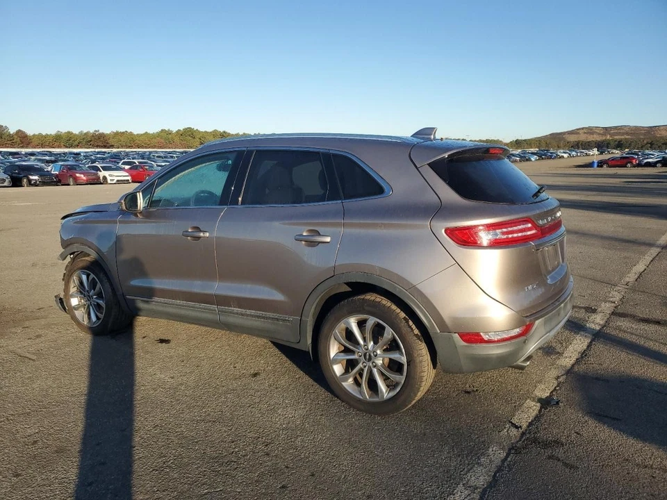 Used Rear Left Door Assembly Rear Side fits: 2019 Lincoln Mkc Rear Left Grade A Foto 2 de 4